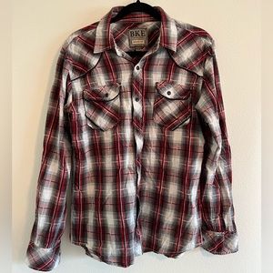 BKE Men’s Sz M Red, White and black Plaid Athletic Fit Pearl Snap Button Shirt